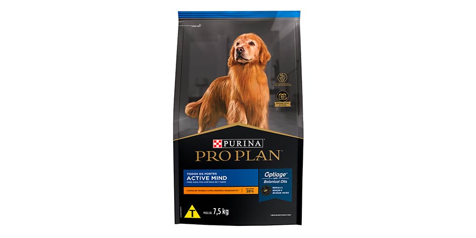 Los perros pueden comer ciruela. Bolsa de PRO PLAN® Active Mind.